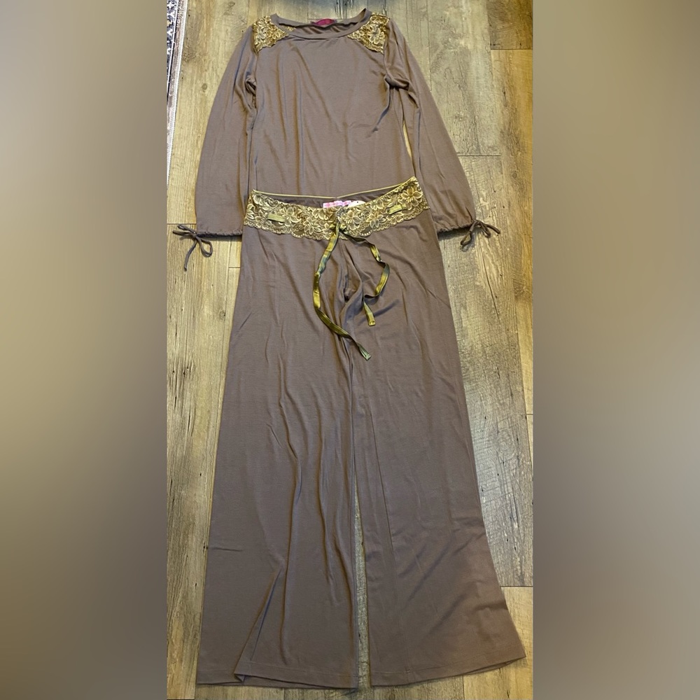 Wendy Glez loungewear set
